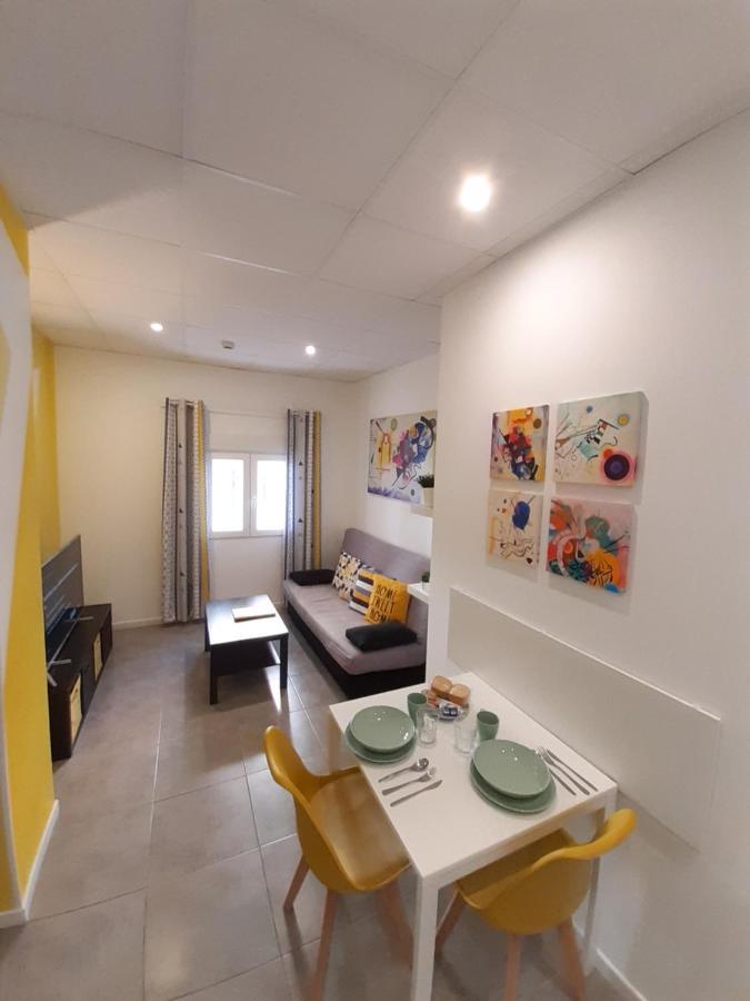 The Yellow Corner Apartment Alicante Exterior photo